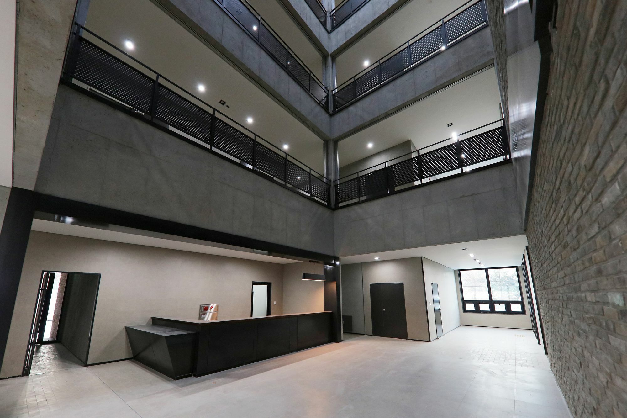 With Land Hotel Pyeongchang Extérieur photo